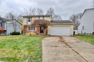 5814 Redwood Ct, Mentor On the Lake, OH 44060