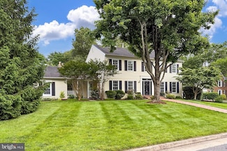 15473 Meherrin Dr, Centreville, VA 20120