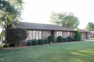 603 S Hillcrest St, Fort Branch, IN 47648