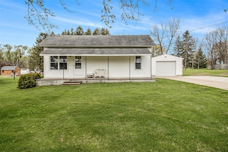 185 S Madison Ave, Custer, MI 49405