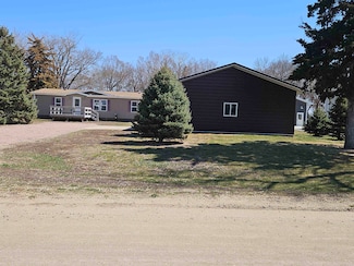 89772 554th Ave, Crofton, NE 68730