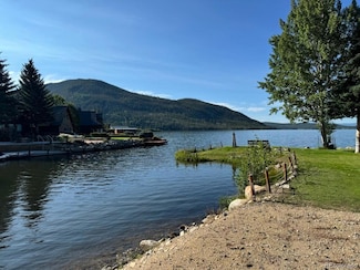700 Lake Front Rd Unit 7, Grand Lake, CO 80447
