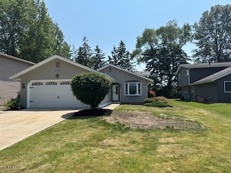 275 Butternut Ln, Berea, OH 44017