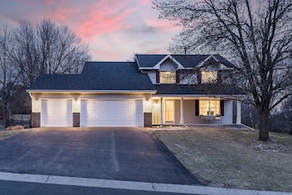 1797 Valley Ridge Trail N, Chanhassen, MN 55317