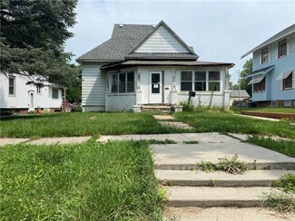1916 Otley Ave, Perry, IA 50220