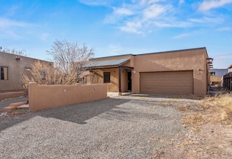 7616 Mesa Del Oro Ln, Santa Fe, NM 87507