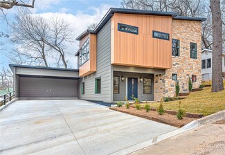 567 S Blair Ave, Fayetteville, AR 72701