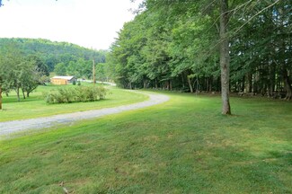 62 Heald Rd, Cavendish, VT 05142