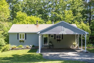 59 Knollcrest Rd, Goffstown, NH 03045