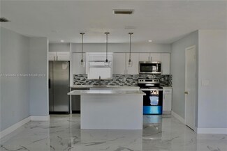 7540 Raleigh St, Hollywood, FL 33024