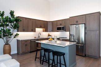 23 Daybreak Ln Unit 23, Windham, ME 04062