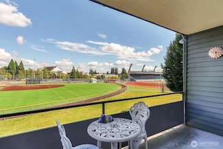 7924 212th St SW Unit 211, Edmonds, WA 98026
