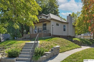 4431 Pierce St, Omaha, NE 68105