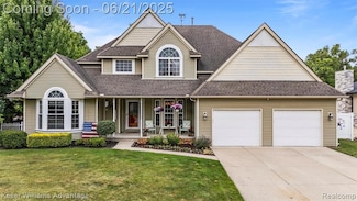 20221 Oporto Ave, Livonia, MI 48152