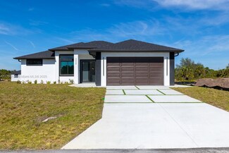 3224 58th St W, Lehigh Acres, FL 33971