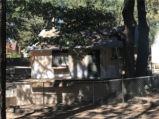 33414 Squirrel Dr, Green Valley Lake, CA 92341