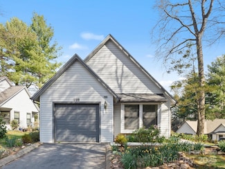 109 Cimarron Dr, Asheville, NC 28803