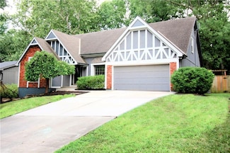 101 NW 44th St, Kansas City, MO 64116