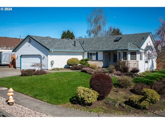 238 SW Bella Vista Ln, Gresham, OR 97080