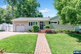 862 Manhattan Ave, Township of Washington, NJ 07676