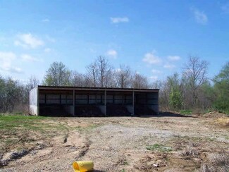 621 S 600w, Huntingburg, IN 47542