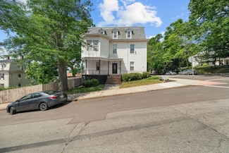 114 Prospect St, Fall River, MA 02720