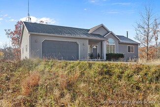 5407 Lee Ct, Pierson, MI 49339