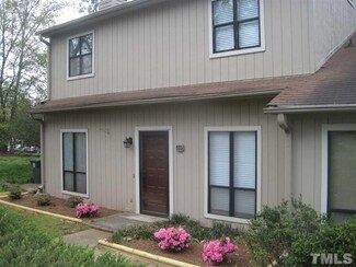 111 Charter Oaks Cir, Cary, NC 27511