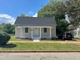 409 S Flanner St, Burlington, NC 27215