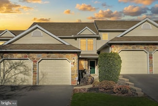 115 Fountain Dr Unit 9, York, PA 17402