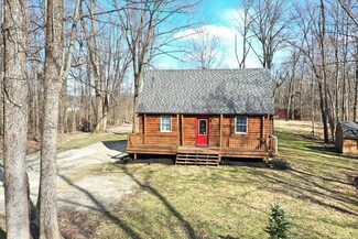 670 Middleboro Rd, Oregonia, OH 45054