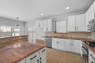 850 Branch Crossing, Lantana, TX 76226