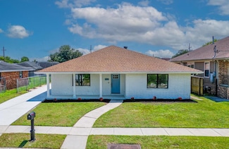 4711 Eunice St, New Orleans, LA 70127