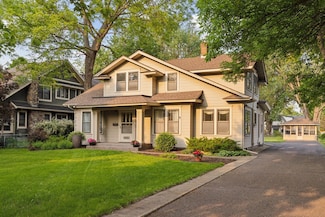 4820 Bald Eagle Ave, Saint Paul, MN 55110