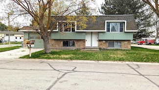 1724 & 1726 W Annette Cir, Boise, ID 83705