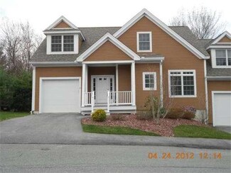 69 Woodland Park Dr, Haverhill, MA 01830