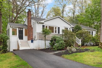 1 Gannett Terrace, Sharon, MA 02067