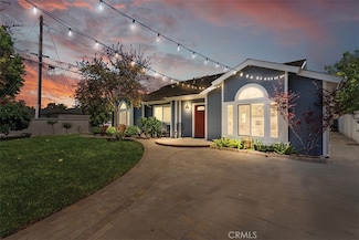 1890 Orange Ave, Costa Mesa, CA 92627