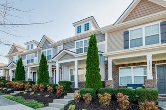 2718 River Vista Ct, Hermitage, TN 37076