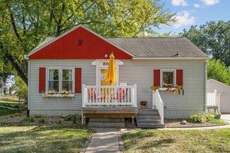 809 Hanna Blvd, Waterloo, IA 50701