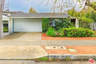 11362 Homedale St, Los Angeles, CA 90049