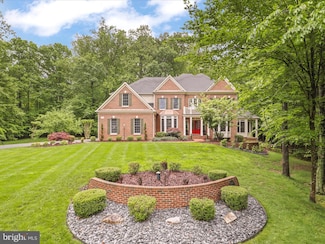 8197 Cottage Rose Ct, Fairfax Station, VA 22039
