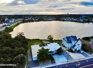 1415 Ocean Ave, Point Pleasant Beach, NJ 08742
