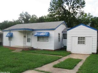 4 Spear Rd, North Little Rock, AR 72117