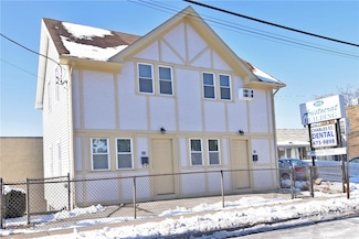 862 Charles St, North Providence, RI 02904