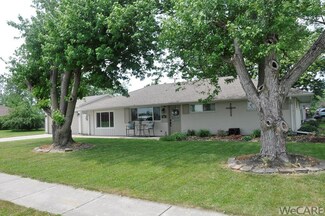 109 Pioneer Rd, Lima, OH 45807