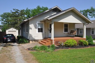 741 SW MacVicar Ave, Topeka, KS 66606