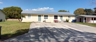 912 Skylark Dr, Fort Pierce, FL 34982