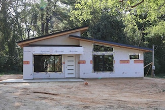 823 N Chester St, Monticello, AR 71655