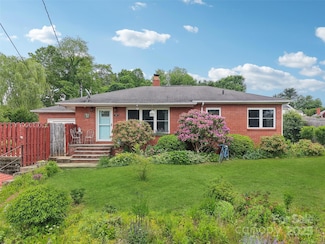 498 Trammell Ave, Canton, NC 28716